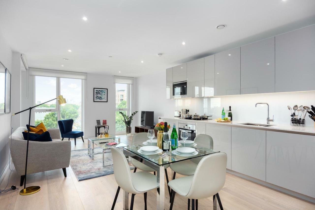 Two Bedroom Serviced Apartment With Balcony In Weymouth Building, Deacon Street Лондон Екстер'єр фото